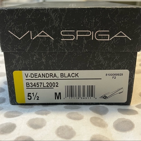 NWT Via Spiga Deandra Black Suede Buckle Pointy Toe Shoes Size 5.5 - Picture 12 of 13